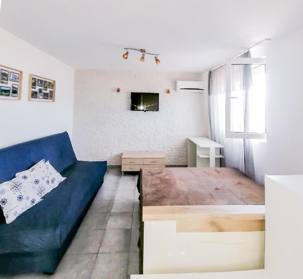 Apartments Siesta Tivat Exterior photo
